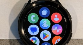 Mint
													Samsung Galaxy Watch5 Pro - Unlocked, Black, 45mm, photo 1 of 7