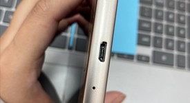Mint
													Samsung Galaxy J7 Refine 2018 - Boost, Gold, J737P, photo 2 of 6