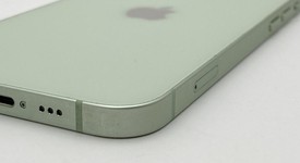 Fair
													Apple iPhone 12 - Unlocked, Green, 64 GB, A2172, photo 5 of 6