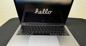 Mint
													MacBook Pro 2018 (With Touch Bar) - 13" - I5, Gray, 256 GB, 8 GB, photo 1 of 7