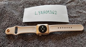 Good
													Apple Watch Series 3 38mm - Gold, A1858, Aluminum - GPS, photo 3 of 9