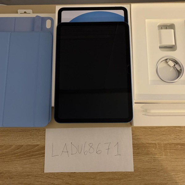 Apple iPad 11th Gen - Wi-Fi, 128 GB, Blue, A3354