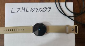 Fair
													Samsung Galaxy Watch5 - Wi-Fi, Custom, 40mm, Bespoke Edition, photo 1 of 6