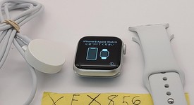 Good
													Apple Watch Series 6 40mm - Unlocked, Silver, A2293 - Cellular, Aluminum, photo 4 of 4