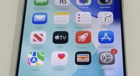 Mint
													Apple iPhone 17 Pro - Unlocked, Silver, 256 GB, A3256, photo 2 of 7