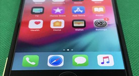 Good
													Apple iPhone 7 Plus - Unlocked, Black, 32 GB, A1661, photo 1 of 7