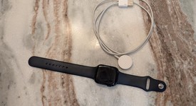 Fair
													Apple Watch Series 6 44mm - Unlocked Non-US, Blue, A2376, photo 3 of 5