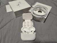 Apple AirPods Pro 2nd Gen