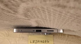 Mint
													Samsung Galaxy S25 Edge - Unlocked, Icy Blue, 512 GB, 12 GB, SM-S937U1, photo 5 of 8