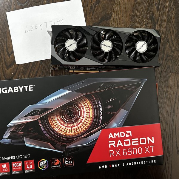 Gigabyte Radeon RX 6900 XT - GV-R69XT-16GC-B, Reference