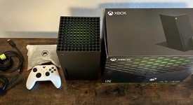 Good
													Xbox Series X (2020) - Black, 1 TB, standard, photo 3 of 8