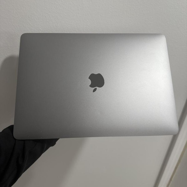 MacBook Air 2020 - 13 inch - 256 GB, Gray, 8 GB, Apple M1