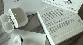 Used
													Apple AirPods 4th Gen - Active Noise Cancellation, photo 1 of 6