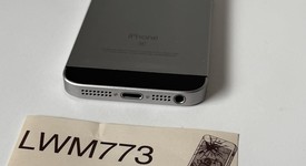 Good
													Apple iPhone SE 1st Gen 2016 - Unlocked, Grey, 32 GB, A1662, photo 5 of 8