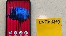 Mint
													Nothing Phone (1) - Unlocked Non-US, Black, 128 GB, 8 GB, photo 1 of 9