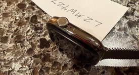 Good
													Apple Watch Series 10 42mm - Unlocked, Natural, A3001 - Cellular, Titanium, photo 5 of 8