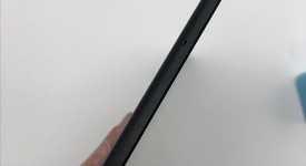 Good
													Apple iPad Air - Unlocked, Gray, 64 GB, photo 3 of 7