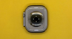 Good
													Apple Watch Ultra 2 49mm - Unlocked, Natural, A2986, photo 4 of 8