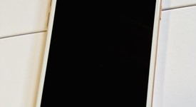 Mint
													Apple iPhone 8 - T-Mobile, Gold, 64 GB, A1905, GSM, photo 3 of 4