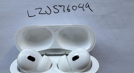 Used
													Apple AirPods Pro 2nd Gen - USB-C, photo 5 of 7