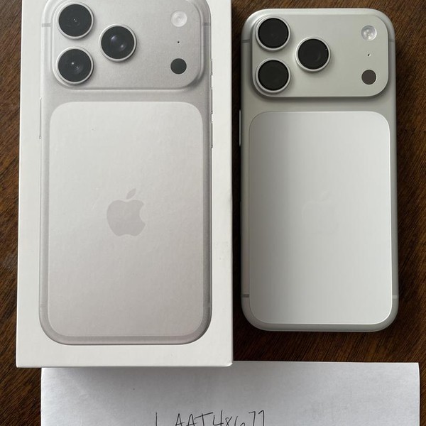 Apple iPhone 17 Pro - Unlocked, Silver, 512 GB, A3256