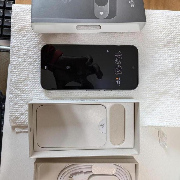 Google Pixel 9 - Unlocked, 128 GB, Obsidian, 12 GB, G2YBB