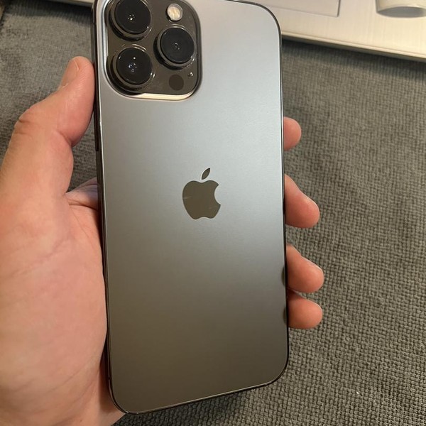 Apple iPhone 13 Pro Max - Unlocked, 256 GB, Graphite, A2484