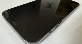 Good
													Apple iPhone 12 Pro Max - Unlocked, Graphite, 128 GB, A2342, photo 5 of 11