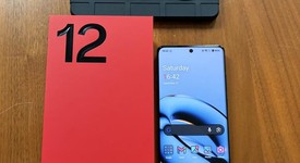 Mint
													OnePlus 12 - Unlocked, Black, 512 GB, 16 GB, CPH2583, photo 2 of 10
