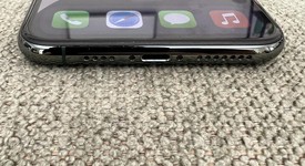Good
													Apple iPhone 11 Pro Max - Unlocked, Green, 64 GB, A2161, photo 3 of 14