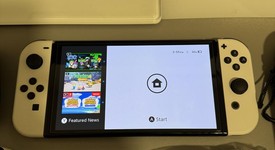 Mint
													Nintendo Switch - OLED - White, 64 GB, photo 4 of 9