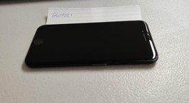 Mint
													Apple iPhone SE 2nd Gen 2020 - Cricket, Black, 64 GB, A2275, photo 1 of 3