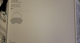 New
													Apple AirPods Max USB-C - Starlight, photo 2 of 3