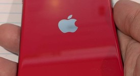 Good
													Apple iPhone SE 2nd Gen 2020 - Unlocked, Red, 256 GB, A2275, photo 3 of 6