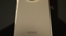 Mint
													Honor Magic V5 - Unlocked Non-US, White, 512 GB, 16 GB, photo 3 of 7