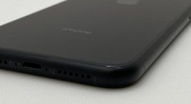 Fair
													Apple iPhone Xr - Unlocked, Black, 64 GB, A1984, photo 5 of 7