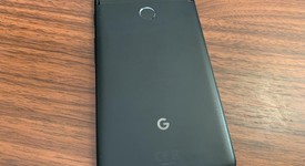Good
													Google Pixel 2 XL - Verizon, Black, 64 GB, Verizon Edition, photo 4 of 4