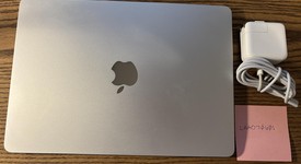 Good
													MacBook Air 2022 (M2) - 13" - Apple M2, Silver, 256 GB, 8 GB, photo 1 of 4