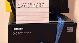 New
													Fuji X100V - Silver, photo 2 of 3