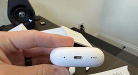 Used
													Apple AirPods Pro 2 - USB-C, photo 5 of 6