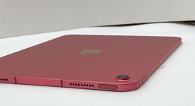 Good
													Apple iPad 11th Gen - Unlocked, Pink, 128 GB, A3355, photo 4 of 5