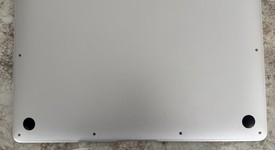 Good
													MacBook Air 2020 - 13" - I3, Silver, 256 GB, 8 GB, photo 5 of 8