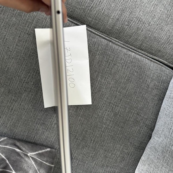 MacBook Air 2022 (M2) - 13 inch - 256 GB, Gray, 8 GB, Apple M2