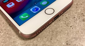 Fair
													Apple iPhone 7 Plus - Verizon, Rose Gold, 32 GB, A1661, photo 5 of 9