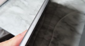 Fair
													Apple iPad 9th Gen - Unlocked, Gray, 64 GB, A2603, photo 4 of 5