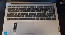 Good
													Lenovo IdeaPad Windows Laptop, photo 3 of 6