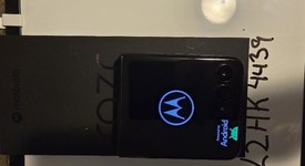 Mint
													Motorola Razr Ultra (2025) - Unlocked, PANTONE Scarab, 1 TB, 16 GB, photo 2 of 7