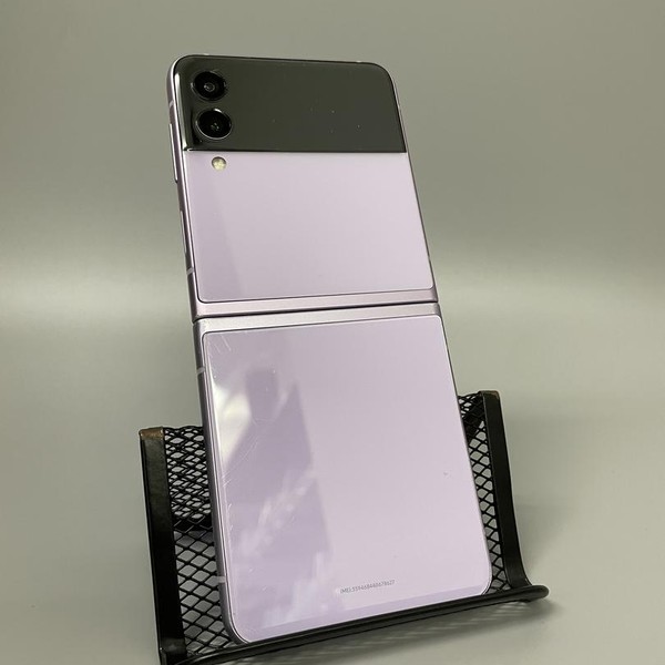 Samsung Galaxy Z Flip3 5G - Unlocked, 128 GB, Lavender, 8 GB, SM-F711U1