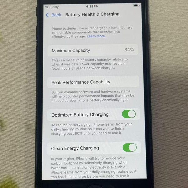 Apple iPhone SE 2nd Gen 2020 - Unlocked, 64 GB, Black, A2275