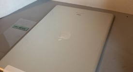 Good
													Apple iPad 7th Gen - Unlocked, Silver, 128 GB, A2200, photo 5 of 5